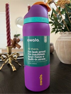 Owala Freesip 32oz Water Bottle